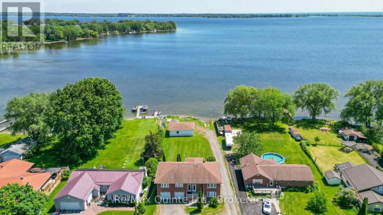 132 HISCOCK SHORES ROAD, Prince Edward County (Ameliasburg Ward), Ontario, K0K1L0