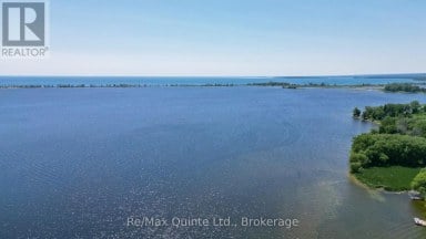 132 HISCOCK SHORES ROAD Prince Edward County (Ameliasburg Ward) Ontario photo 40