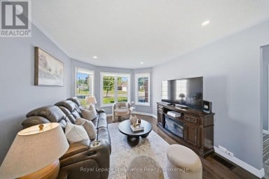 1184 ALDER ROAD Cobourg Ontario photo 5