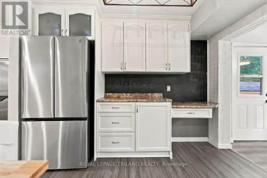 438 MAGNOLIA CRESCENT London East (East A) Ontario photo 17