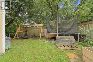 438 MAGNOLIA CRESCENT London East (East A) Ontario photo 47