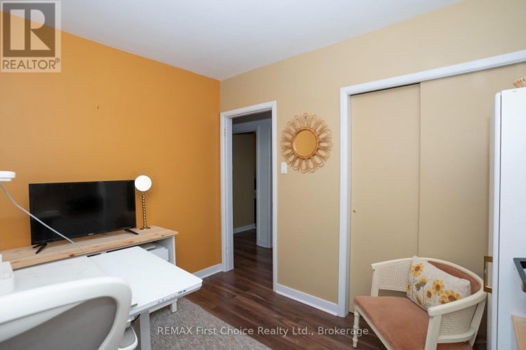 96 STARDUST CRESCENT, Thunder Bay (Grandview), Ontario, P7A6G8