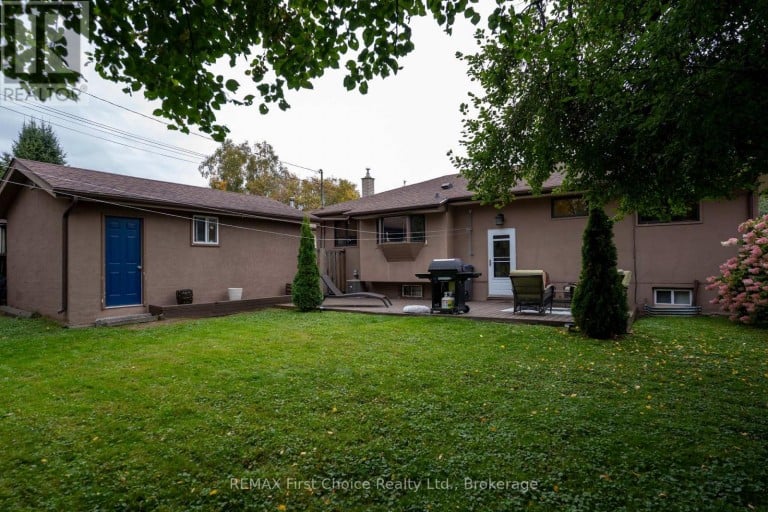 96 STARDUST CRESCENT, Thunder Bay (Grandview), Ontario, P7A6G8