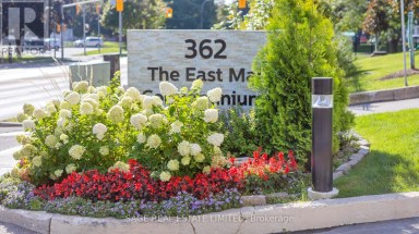 1006 - 362 THE EAST MALL Toronto (Islington-City Centre West) Ontario photo 1