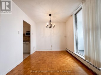 809 - 35 TOWERING HEIGHTS BOULEVARD St. Catharines (Glendale/Glenridge) Ontario photo 4