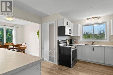 504 CORONATION BOULEVARD Loyalist (Amherstview) Ontario photo 8