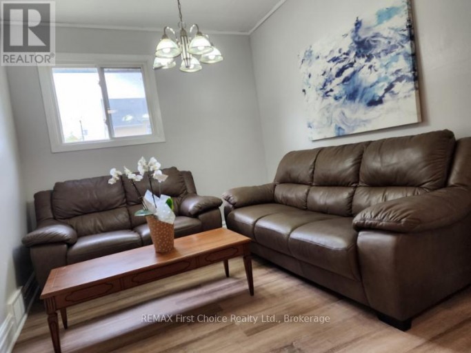 380 QUEEN STREET, Thunder Bay (Court / Cumberland), Ontario, P7B2K1