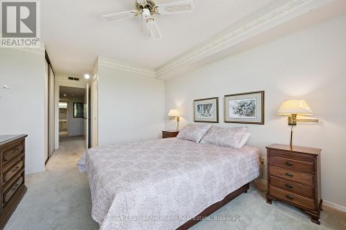 305 - 23 WOODLAWN ROAD E Guelph (Riverside Park) Ontario photo 22