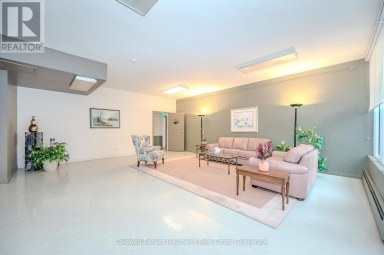 305 - 23 WOODLAWN ROAD E Guelph (Riverside Park) Ontario photo 30