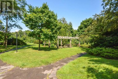 305 - 23 WOODLAWN ROAD E Guelph (Riverside Park) Ontario photo 41