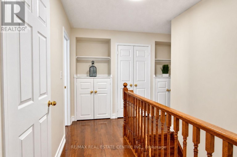 3 CHUDLEIGH AVENUE, Brampton (Credit Valley), Ontario, L6X0N1