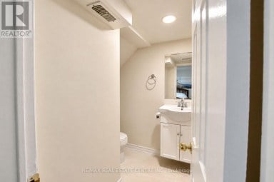 3 CHUDLEIGH AVENUE Brampton (Credit Valley) Ontario photo 27