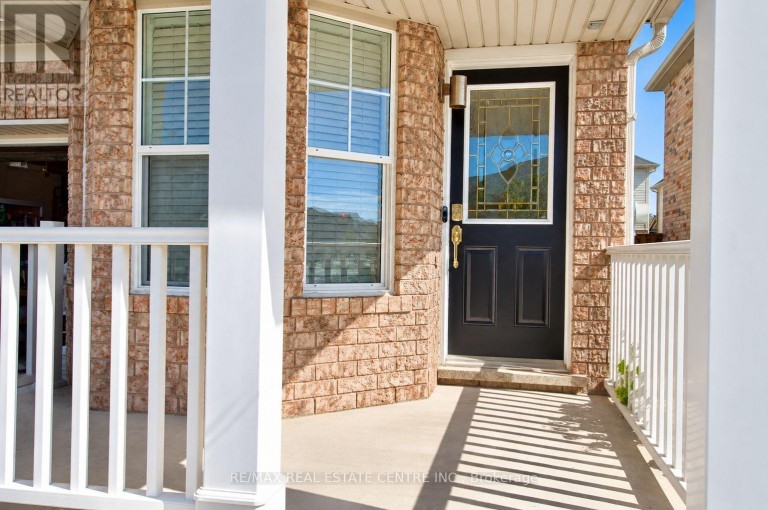 3 CHUDLEIGH AVENUE, Brampton (Credit Valley), Ontario, L6X0N1