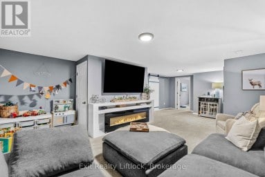 2917 HIGHWAY 28 Douro-Dummer Ontario photo 22