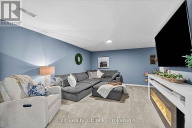 2917 HIGHWAY 28 Douro-Dummer Ontario photo 25