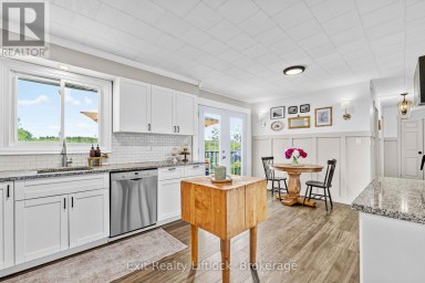 2917 HIGHWAY 28 Douro-Dummer Ontario photo 7