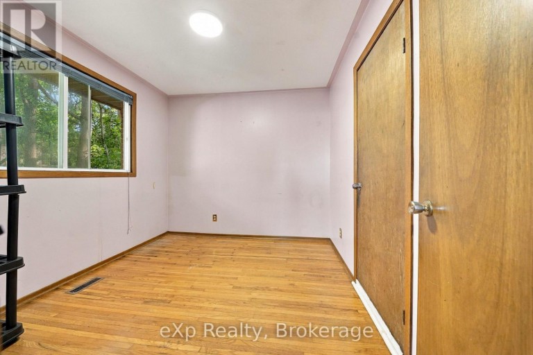 501 SIDNEY STREET, Belleville (Belleville Ward), Ontario, K8P4A3
