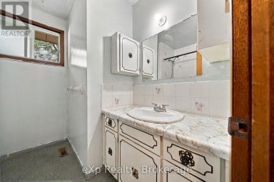 501 SIDNEY STREET Belleville (Belleville Ward) Ontario photo 14