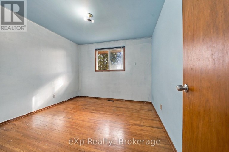 501 SIDNEY STREET, Belleville (Belleville Ward), Ontario, K8P4A3