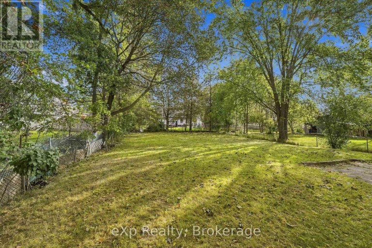 501 SIDNEY STREET, Belleville (Belleville Ward), Ontario, K8P4A3