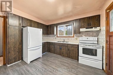 501 SIDNEY STREET Belleville (Belleville Ward) Ontario photo 9