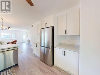 85 PURDY STREET Belleville (Belleville Ward) Ontario photo 11
