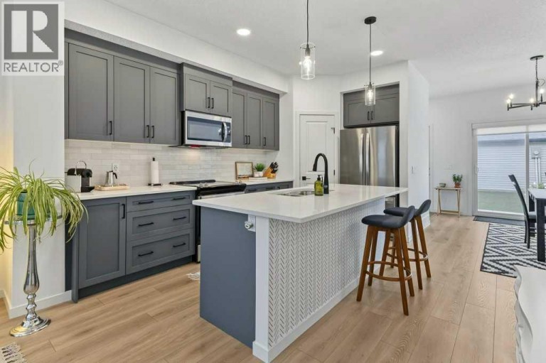 533 Sage Hill Road NW, Calgary, Alberta, T3R1Y2