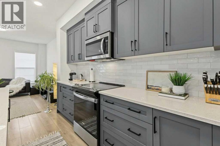 533 Sage Hill Road NW, Calgary, Alberta, T3R1Y2