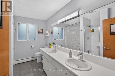 590 4TH STREET E Owen Sound Ontario photo 11