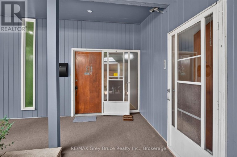 590 4TH STREET E, Owen Sound, Ontario, N4K1B1