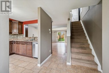 279 STRATHALLAN STREET Centre Wellington (Fergus) Ontario photo 7
