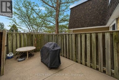 39 - 521 TIMBER LANE Burlington (Appleby) Ontario photo 24