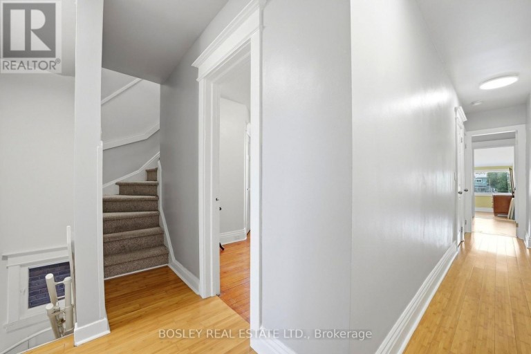 45 ALTON AVENUE, Toronto (South Riverdale), Ontario, M4L2M3