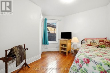 45 ALTON AVENUE Toronto (South Riverdale) Ontario photo 19