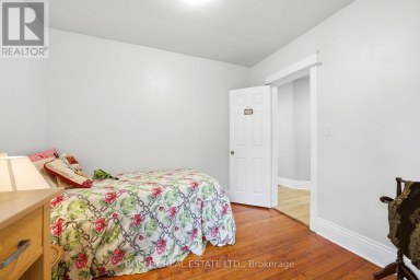 45 ALTON AVENUE Toronto (South Riverdale) Ontario photo 20