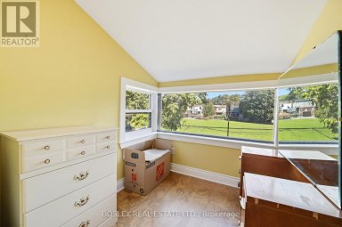 45 ALTON AVENUE Toronto (South Riverdale) Ontario photo 23