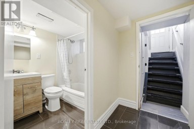 45 ALTON AVENUE Toronto (South Riverdale) Ontario photo 30