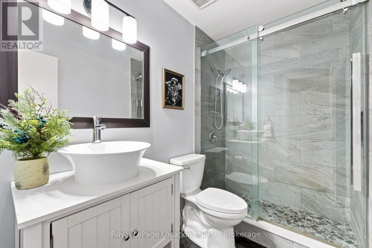 32 COURTICE CRESCENT, Collingwood, Ontario, L9Y4G1