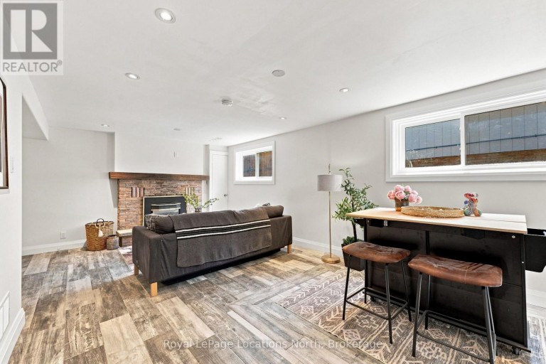 32 COURTICE CRESCENT, Collingwood, Ontario, L9Y4G1