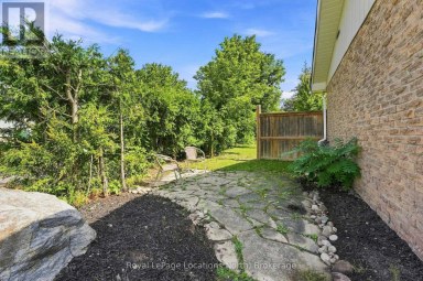 32 COURTICE CRESCENT Collingwood Ontario photo 31