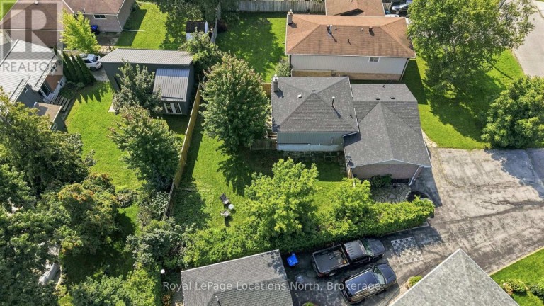 32 COURTICE CRESCENT, Collingwood, Ontario, L9Y4G1