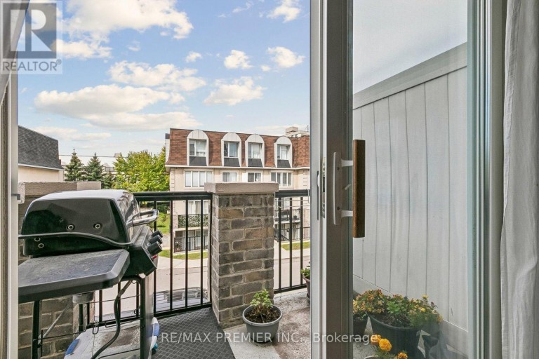 2152 - 105 GEORGE APPLETON WAY, Toronto (Downsview-Roding-CFB), Ontario, M3M0A2