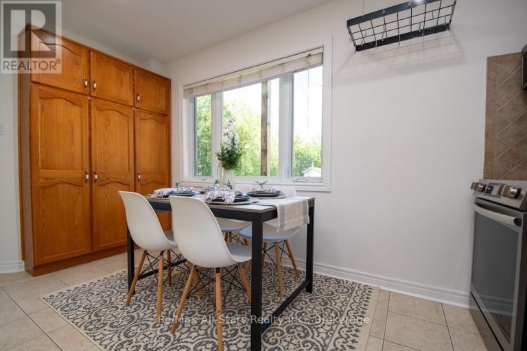 48 BRULE LAKEWAY, Georgina (Sutton & Jackson's Point), Ontario, L0E1L0