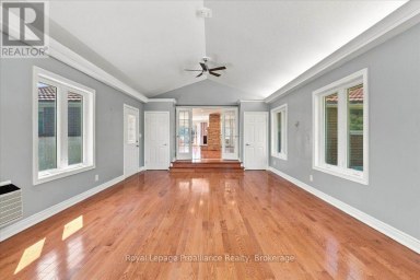 380 ASHLEY STREET Belleville (Belleville Ward) Ontario photo 12