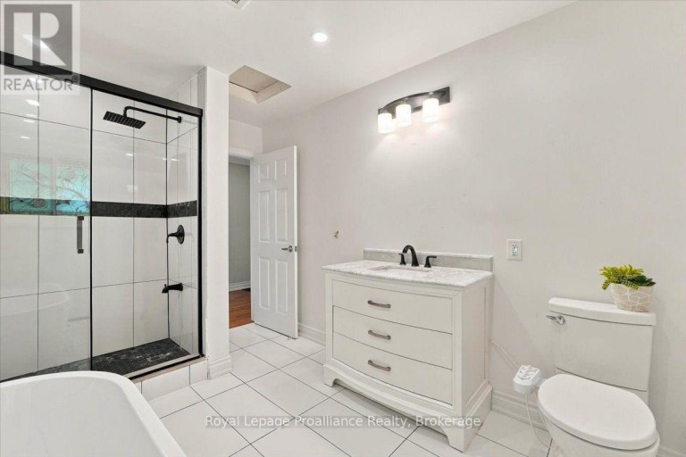 380 ASHLEY STREET, Belleville (Belleville Ward), Ontario, K0K2B0