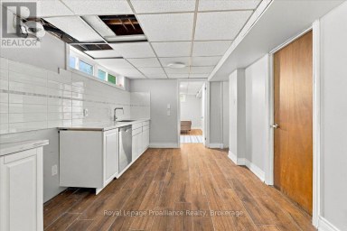 380 ASHLEY STREET Belleville (Belleville Ward) Ontario photo 28