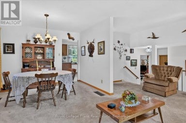 87 OAKWOOD CRESCENT Peterborough (Monaghan Ward 2) Ontario photo 7