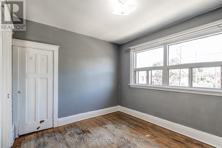 69 GAGE AVENUE N, Hamilton (Stipley), Ontario, L8L6Z8