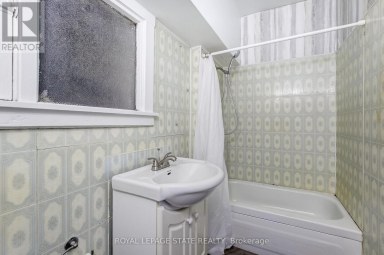 69 GAGE AVENUE N Hamilton (Stipley) Ontario photo 19