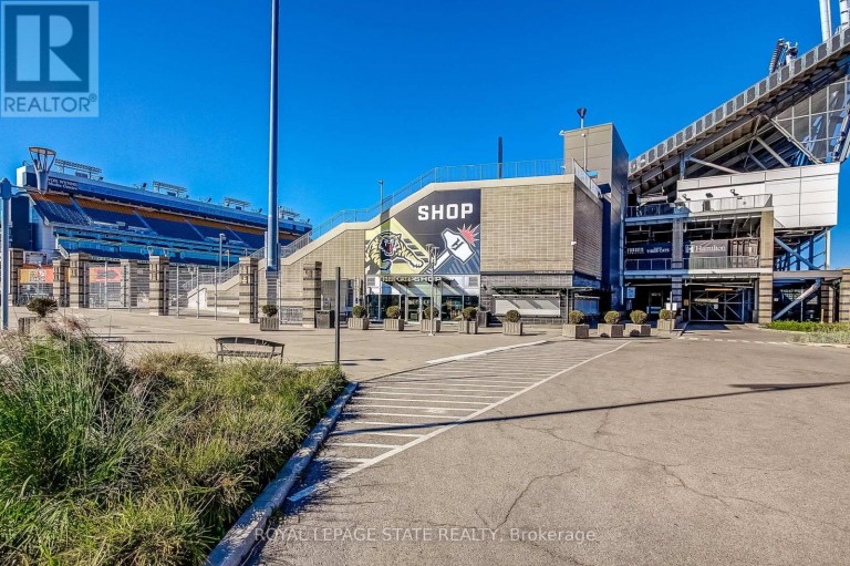 69 GAGE AVENUE N, Hamilton (Stipley), Ontario, L8L6Z8